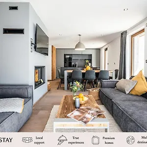 Apartment Le Globe Argentiere - By Emerald, Chamonix
