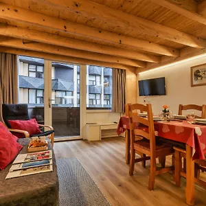 Apartment Grand Roc - Campanules 122 - Happy, Chamonix